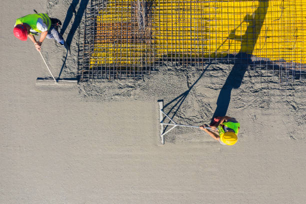 Best Custom Concrete Contractor  in Petersburg, VA